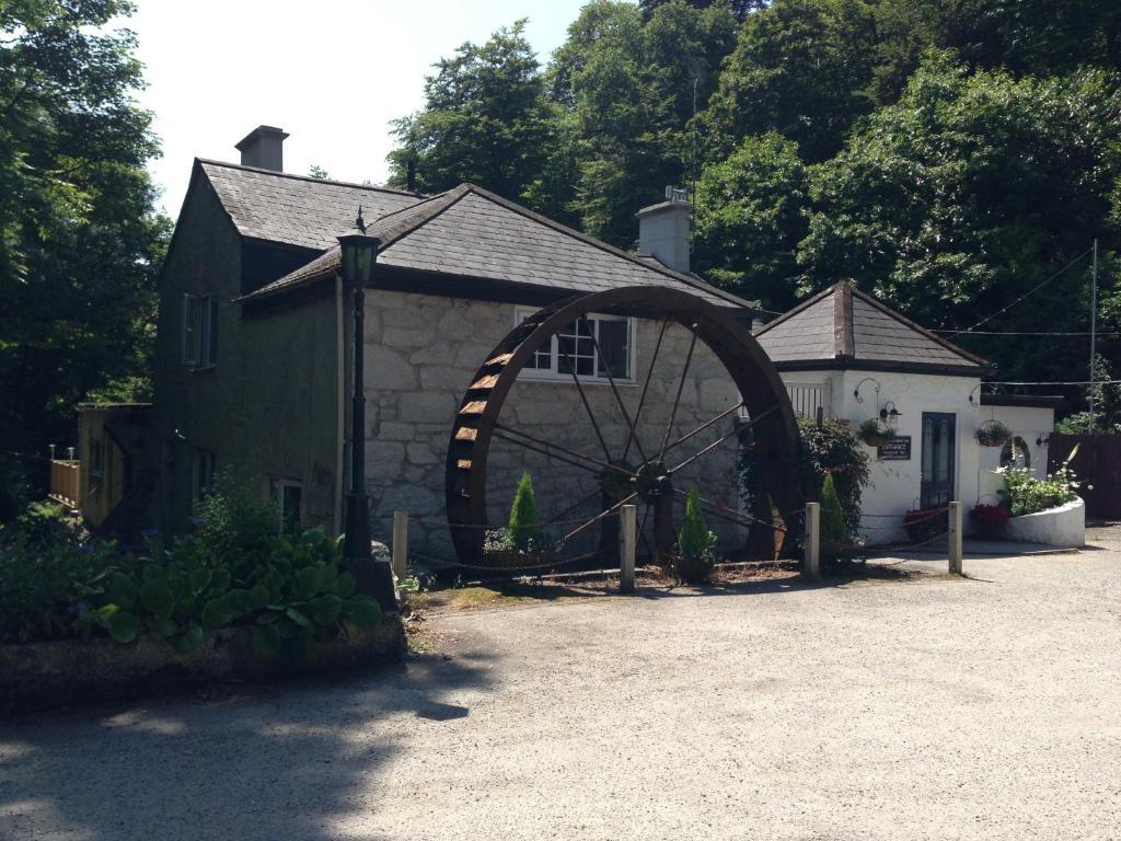 מלון סנט אוסטל The Waterwheel מראה חיצוני תמונה